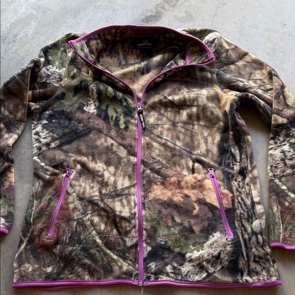 Mossy oak camo Women's Brown and Pink Jacket Large